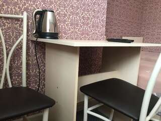 Хостелы Makenty House Hostel Нур-Султан Улучшенный трехместный номер-6